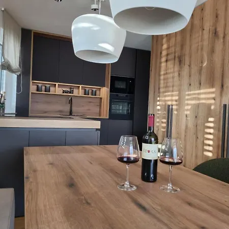 Deluxe Ossiacher - Gerlitzen Apartament *